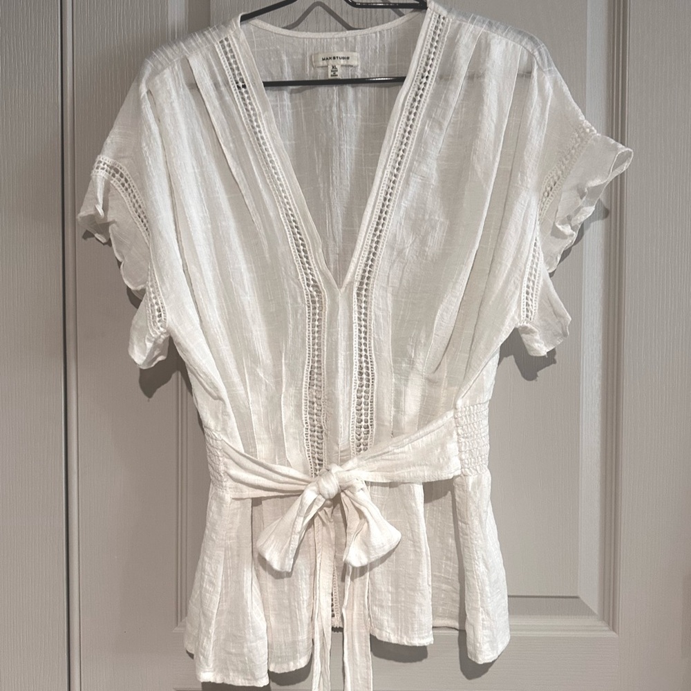 Max Studio White V-Neck Tie-Waist Linen Blend Top